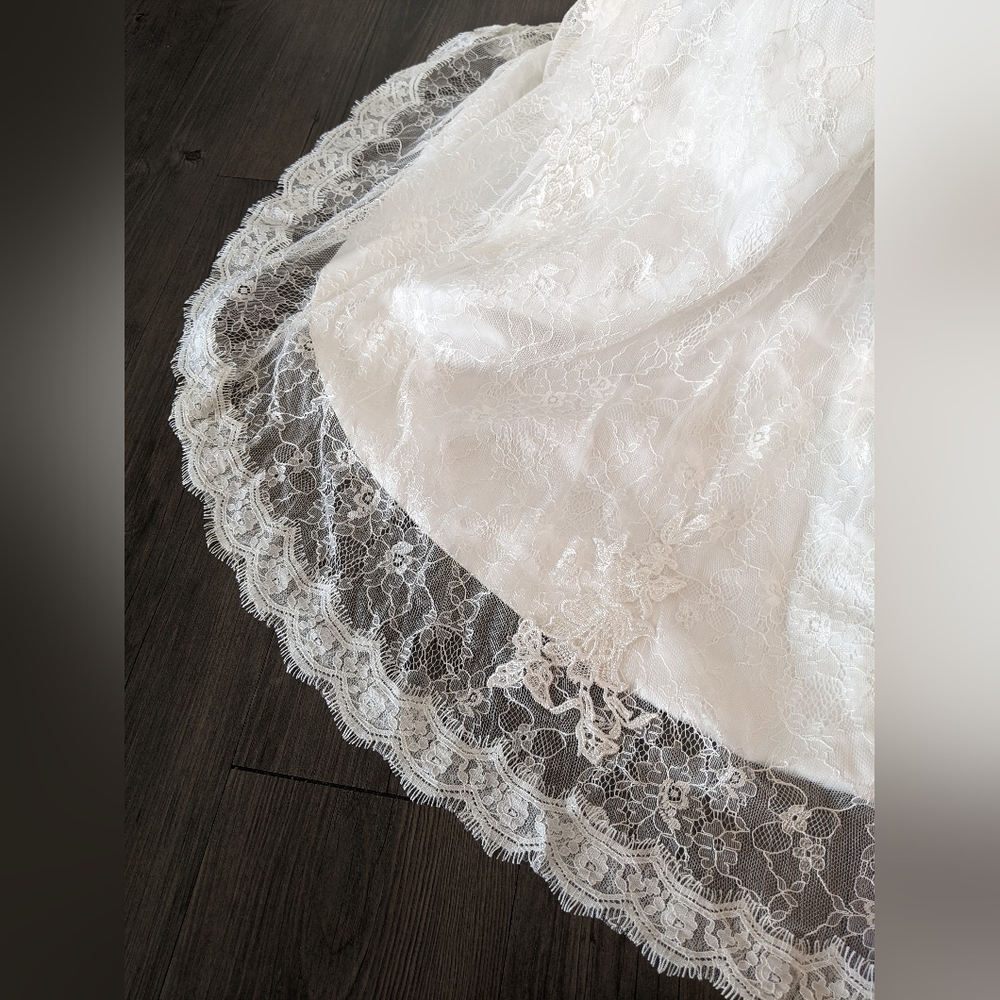 Ivory Anya Wedding Dress Size 2 - Picture 7 of 8
